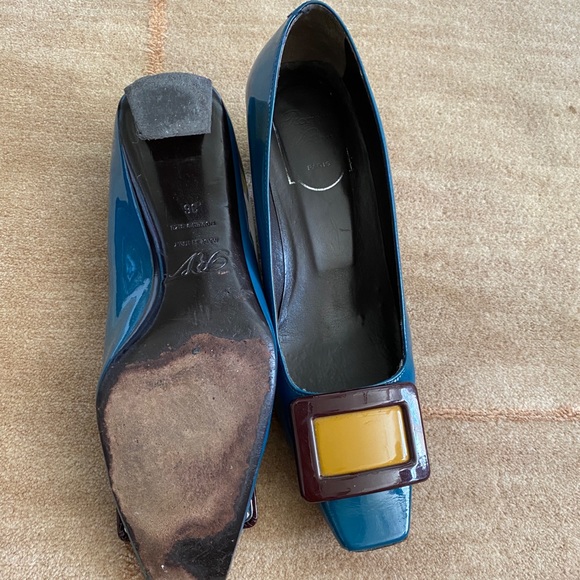 Roger Vivier flat - Picture 2 of 7